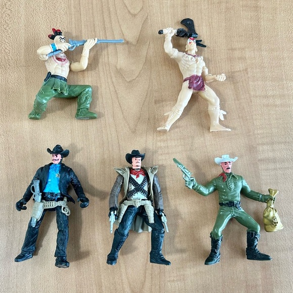 Wild west figures 2013 native american indians/cowboys/bank robbers lot of 5 toy - Picture 1 of 6